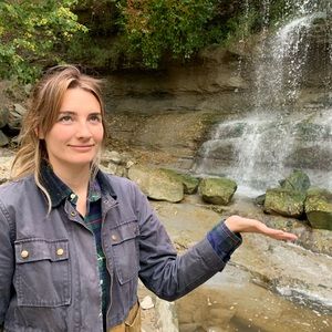 Meet your Posher, Ashley